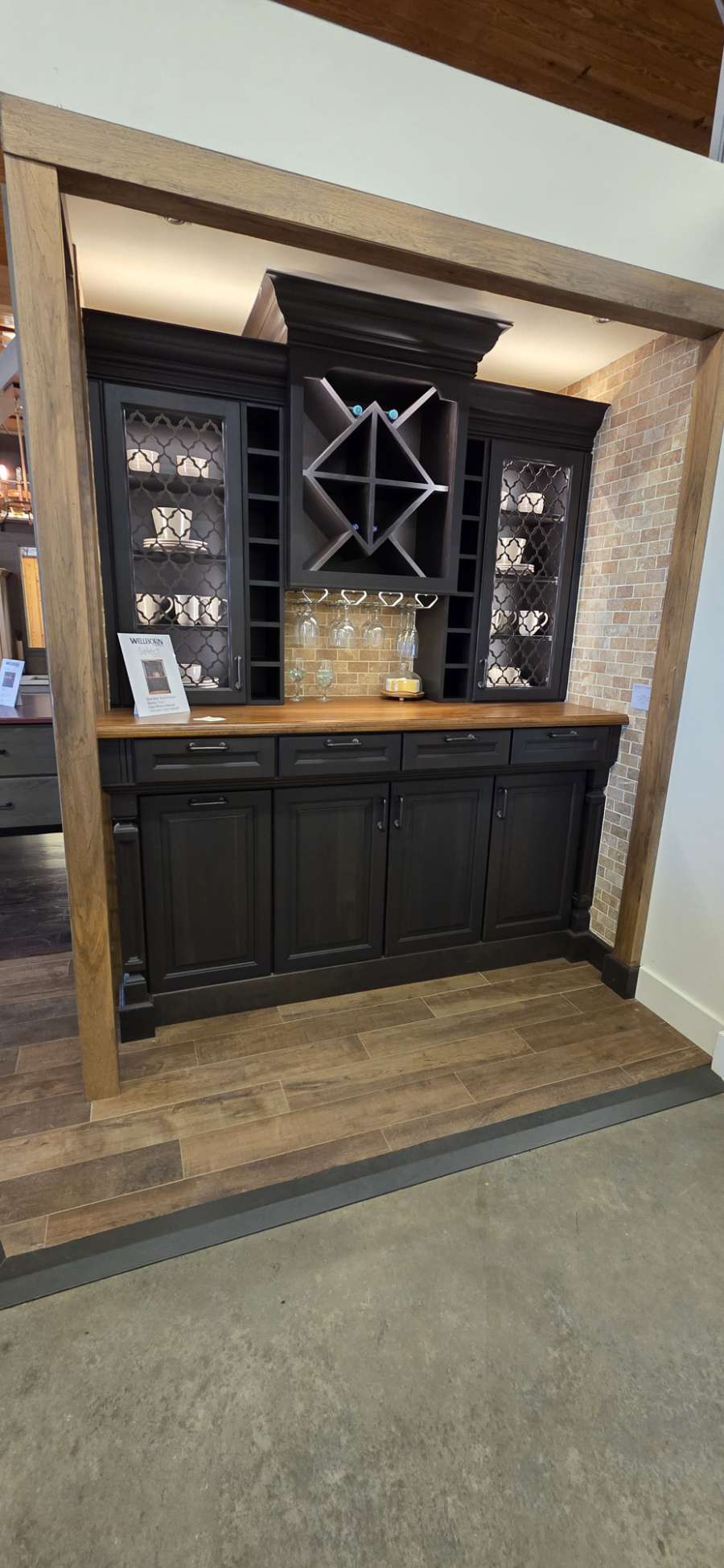 Built-in bar with wine storage