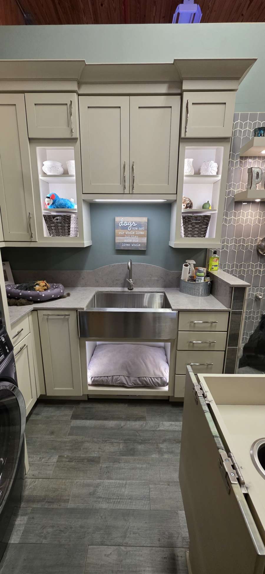 Laundry room with stacked washer/dryer